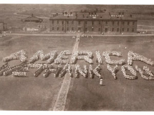 Orphans-at-Near-East-Relief-Alexandrapol-Orphanage-2500-orphans-spell-out-America-We-Thank-You