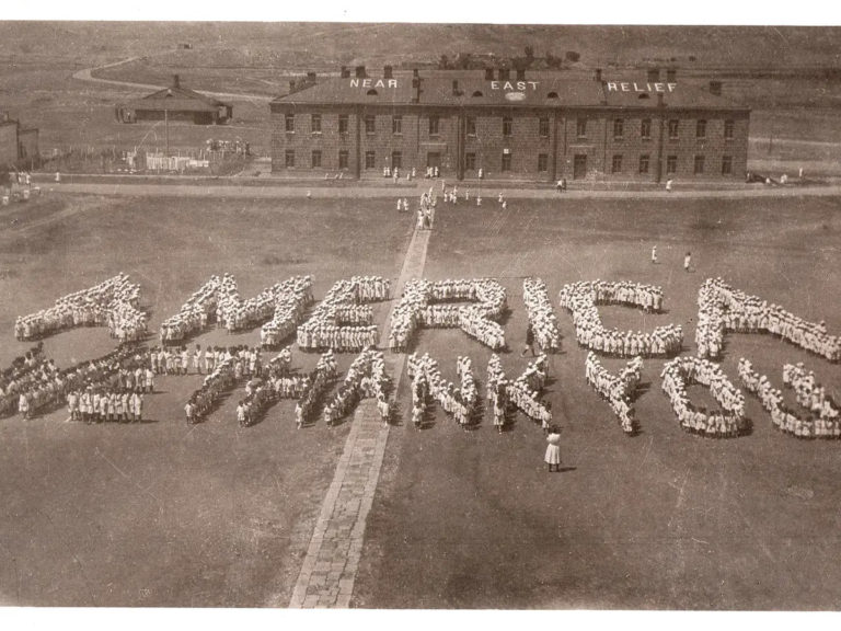 Orphans-at-Near-East-Relief-Alexandrapol-Orphanage-2500-orphans-spell-out-America-We-Thank-You